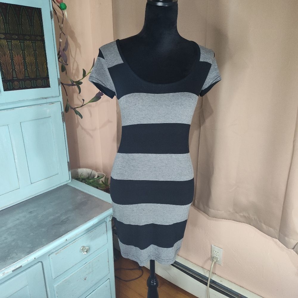 Derek Heart Bodycon Mini Dress Womens Small Black and Grey Striped Short Sleeve